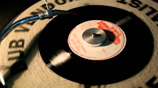 BLACK UHURU: Great train robbery (TAXI) 7&quot;