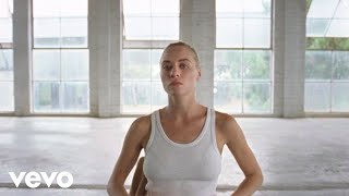 Clare Bowditch - Woman