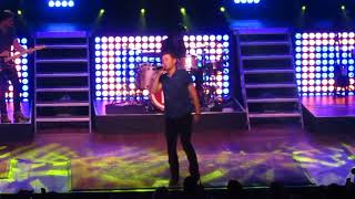 Scotty McCreery Move it On Out &amp; Feelin It  Anaheim CA 5-13-18
