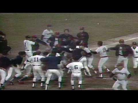 BOS@NYY: Red Sox, Yankees empty the benches