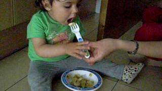 Me como el platano yo s&oacute;la