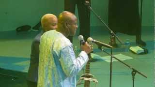 Hommage à Cesaria Evora (Video 04) - Angelique Kidjo & Ismael Lô "Africa Nossa"