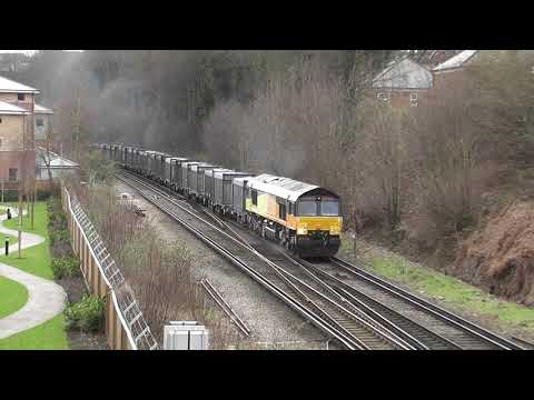 (HD) Debranded Colas livery 66743 & Freshly painted 66742 on the Gypsum