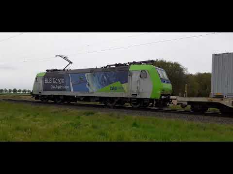 Bombardier TRAXX "485 012-9" BLS Cargo AG • KLV • multimodal train