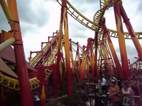Fire Whip (Off Ride) Beto Carrero World
