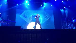 Brian McKnight Live - Genesis - Front Row Best Seat