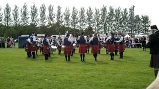 preview picture of video 'Raffrey Pipe Band Ballymoney 2012'