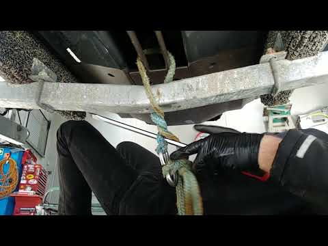 Easy removal of Seadoo intake grate.