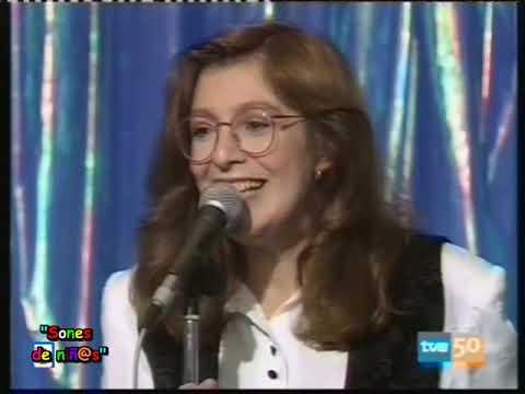 Debajo un botón (Rosa León)