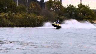 preview picture of video 'JetSki's at AshbyVille in Scunthorpe'