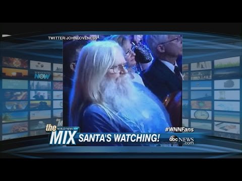Santa Lookalike Becomes the Democratic Debate’s Viral Sensation | ABC News