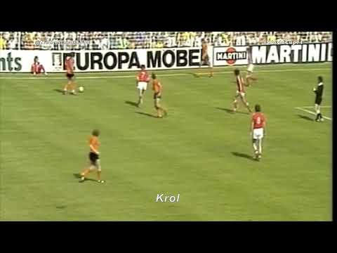 Netherlands dominates Bulgaria, "Arrogant backheel" Cruyff #WorldCup74