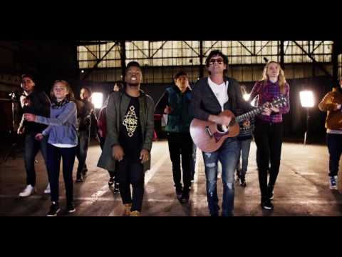 Redimi2 - Tus Pasos ft. Ulises de Rescate