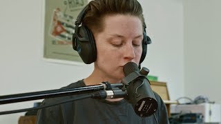 Sarah Walk - Can't Slow Down (Live)