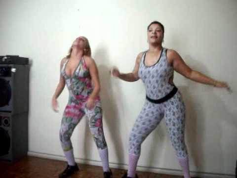 Helena Duarte e Karoline Lopes - Leite Condensado ( Parangolé e Rodriguinho )