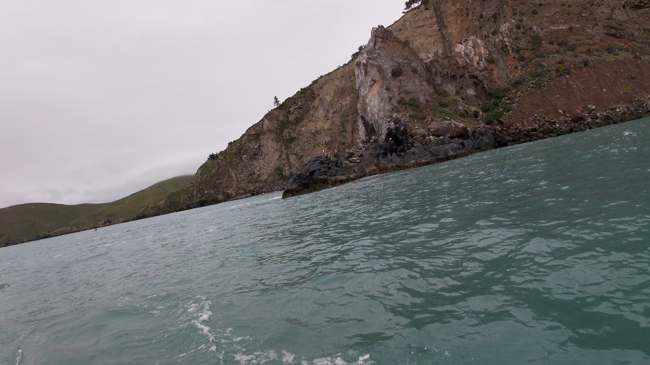 Paddle in southerly. Waves, wind then more waves