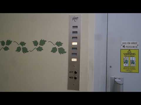 Amazing 1956 Graham Brothers traction elevator/lift in Polhemsgatan 8, Trollhättan, Sweden