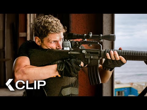 Gloria Runs for Her Life Between Law and Crime - MISS BALA Clip | Gina Rodriguez