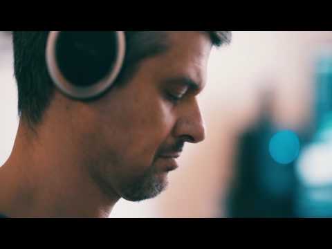 download lagu mp3 mp4 Iguazu Acoustic Trio, download lagu Iguazu Acoustic Trio gratis, unduh video klip Iguazu Acoustic Trio