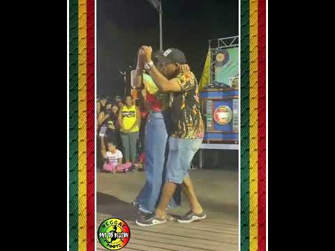 DANÇANDO REGGAE EM SÃO LUÍS DO MARANHÃO.