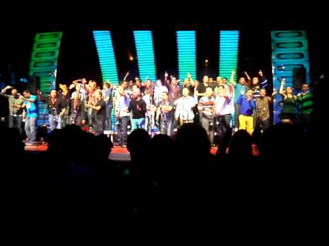 Murga Los Serenquenquenes (Despedida)- Presentacion Murga Las Sargorias 2013