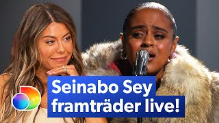 Seinabo Sey sjunger låten Still i Biancas talkshow | BIANCA | discovery+ Sverige