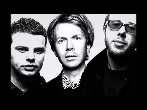 The Chemical Brothers - Wide Open (ft. Beck)