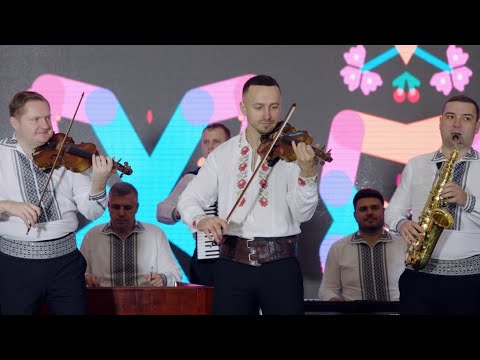 Nikulaitsa Kostiantyn  & Orchestra MOLDOVLASKA - Bătuta ca la Cernăuți
