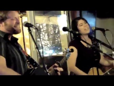 The DGB Unplugged - Illegal Smile (John Prine)