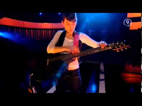 Kaki King   Playing With Pink Noise Live Jools Holland 2007