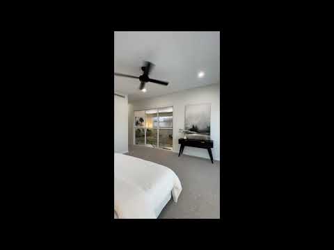 Address Withheld, Yokine, WA 6060, 4 ห้องนอน, 2 ห้องน้ำ, House