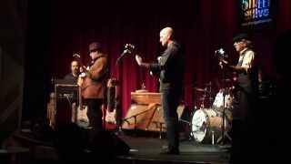 Chitlins Con Carne Ronnie Earl & The Broadcasters at Bridge Street Live