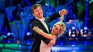 Daniel O&#39;Donnell &amp; Kristina Waltz to &#39;When Irish Eyes Are Smiling&#39; - Strictly Come Dancing: 2015