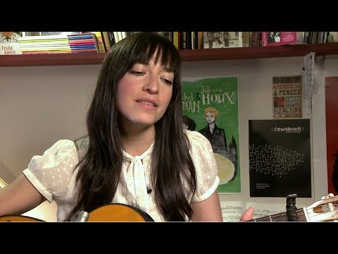 BAMM.tv Presents, Ciudad de la Niebla: "Episode #1: Diana y Sandy"