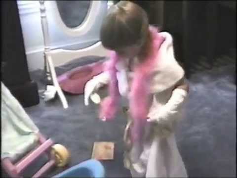 EM TV - I Feel Pretty