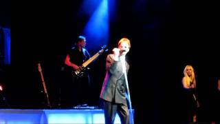 Robin Gibb - Heartbreaker [Live in Warsaw 2011]