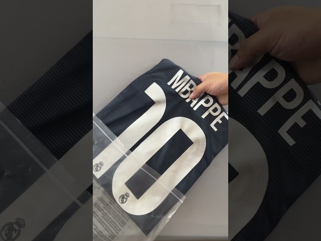 Vídeo relacionado con Real Madrid Conjunto Infantil 2a equipación 25-26 - Réplica Oficial Vinicius