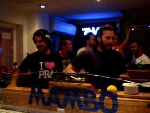 AXWELL  STEVEANGELLO 13 7