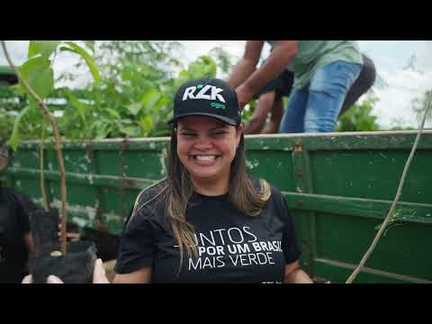 Plantio de mudas na Fazenda CIAGRA - Ribeirão Cascalheira (MT)