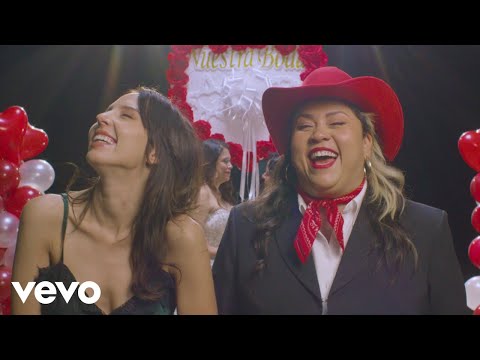 Vivir Quintana, Majo Aguilar - Enamorada