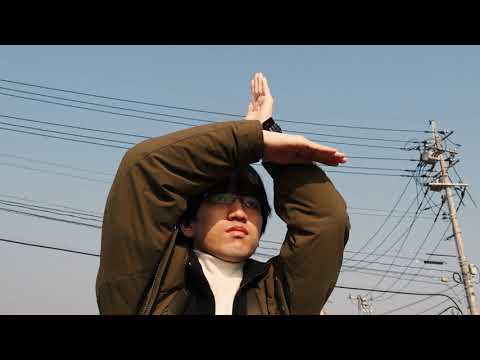 造形デザイン学科 ショートムービー「潜入」