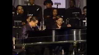 Richard Smallwood with Vision!"It Is Well With My Soul!"(Piano Solo)!"