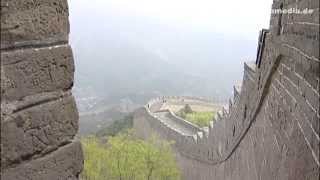 preview picture of video 'Great Wall, Badaling - China Travel Channel'