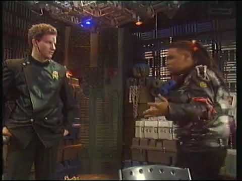 Red Dwarf boring life