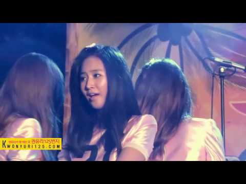 [Fancam] Yuri and the fly