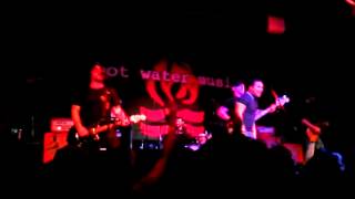 Hot Water Music &quot;Mainline&quot; Tampa 1-16-13