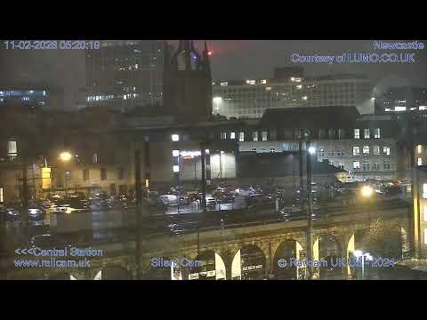 Newcastle Central Station Northeast Approach, LUMO TRAINS | RAILCAM UK