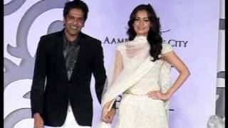 Dia Mirza as the showstopper at Aamby Valley India Bridal Week