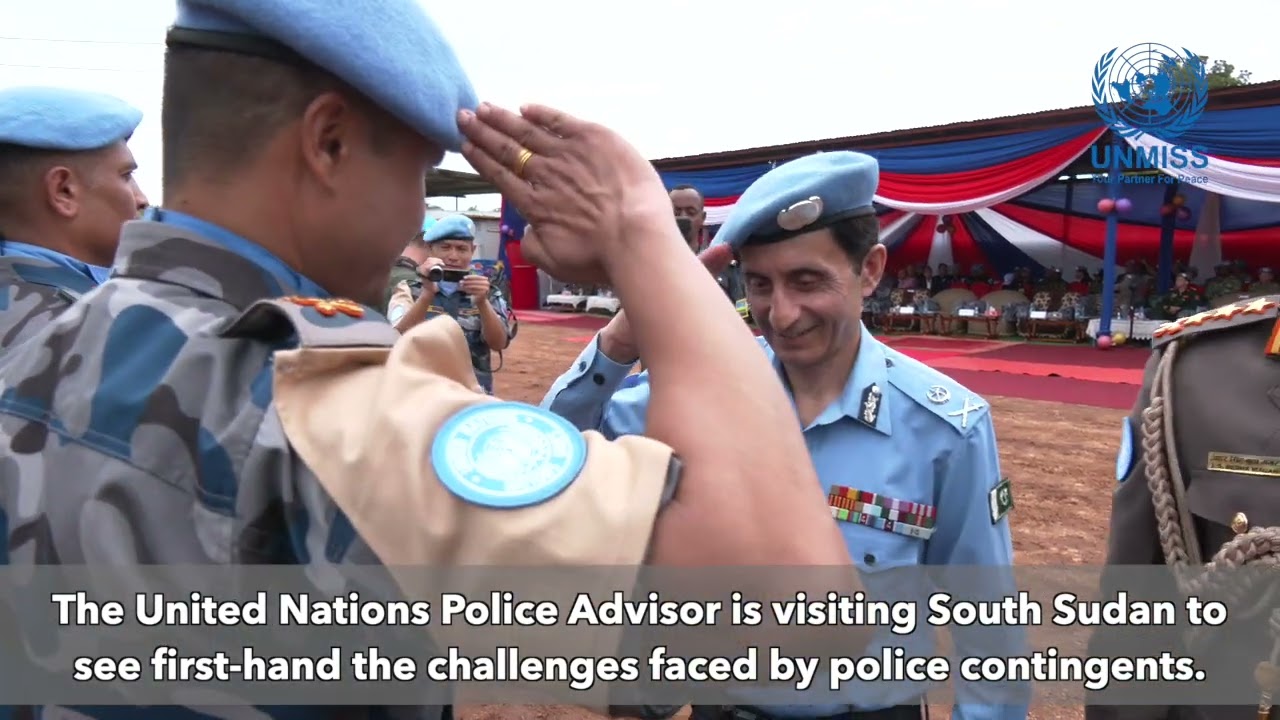 UNPOL officers from Nepal, Sri Lanka, and Vanuatu receive the UN Medal of Honour