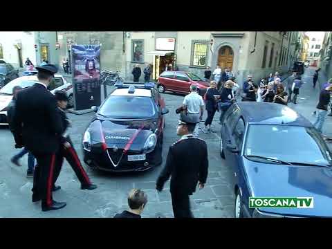 2017-10-19 FIRENZE - TURISTA MORTO IN S.CROCE COLPITO DA PEZZO DI CAPITELLO